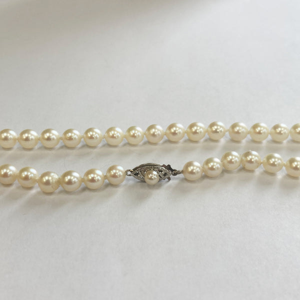 10k Cultured Pearl Necklace