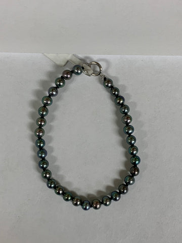 14k Freshwater Black Pearl Bracelet