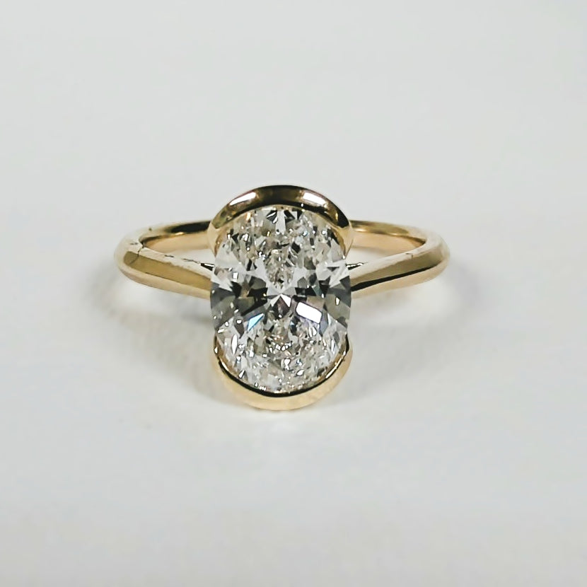2.00CT LAB GROWN Oval-Cut Diamond Solitaire