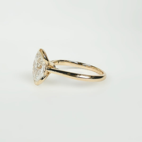 2.00CT LAB GROWN Oval-Cut Diamond Solitaire