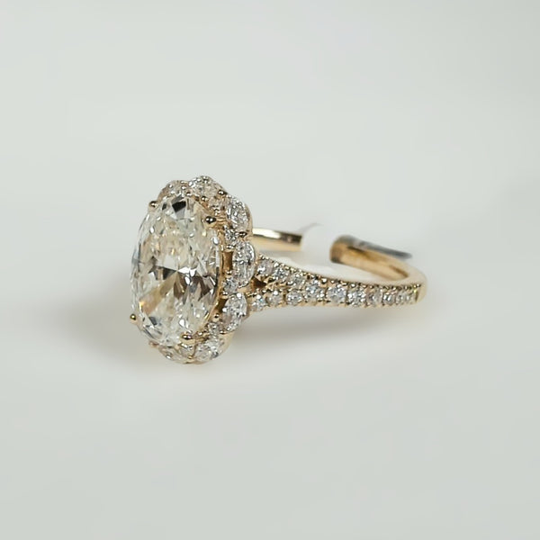 14K 2.65TW LAB GROWN Oval-Cut Diamond Engagement Ring