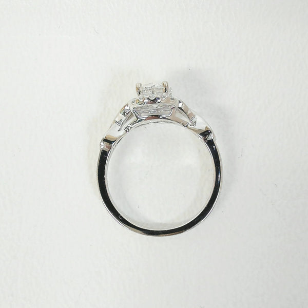 14K Diamond Oval Halo Engagement Ring