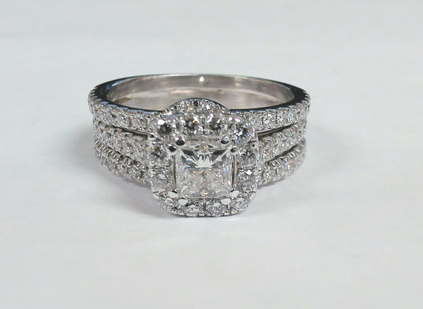 14k Princess Diamond w/Halo Engagement Set