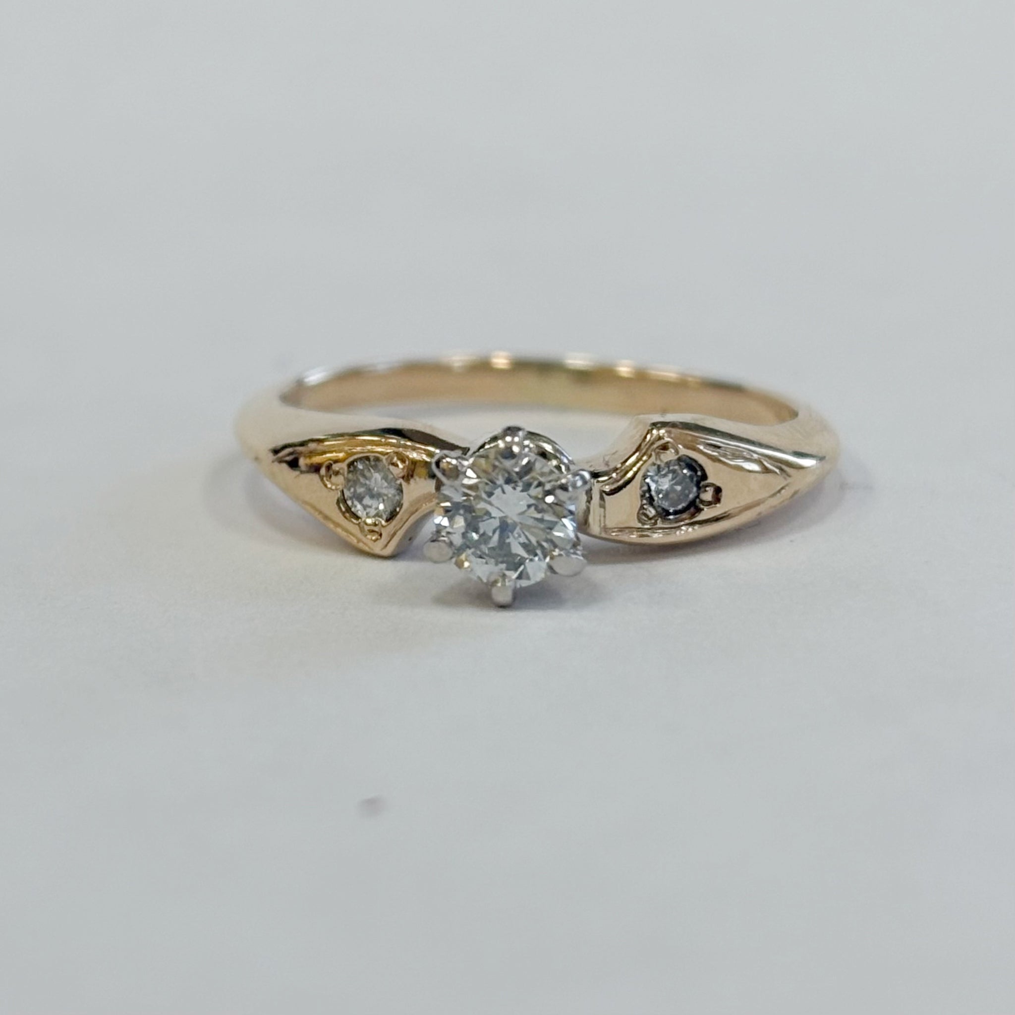 14k .33TW Diamond Engagement Ring