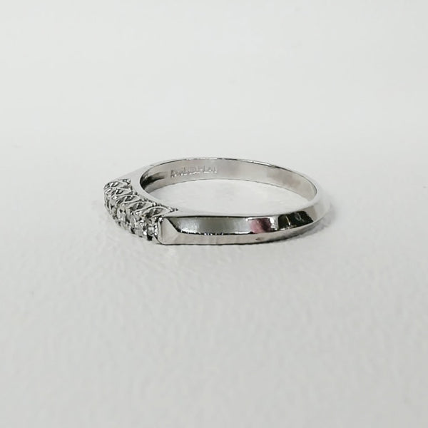 Platinum 1/10TW 5 Diamond Ring