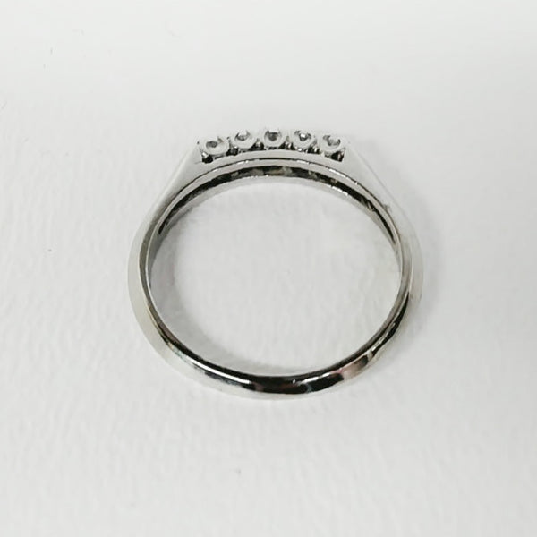 Platinum 1/10TW 5 Diamond Ring