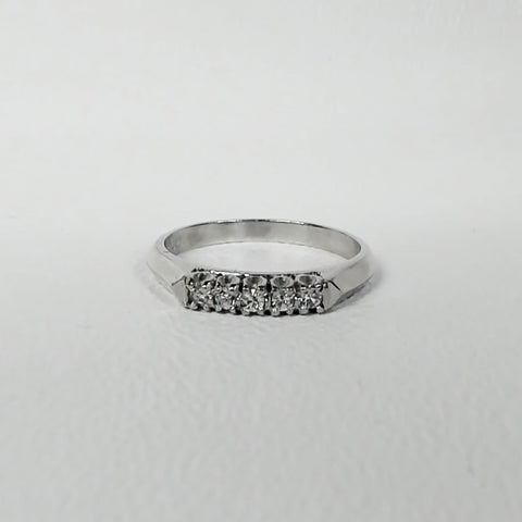 Platinum 1/10TW 5 Diamond Ring