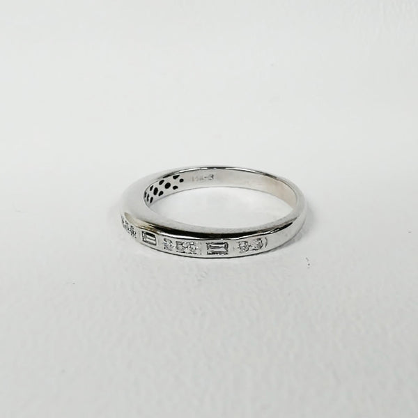 14K Baguette and Round Diamond band