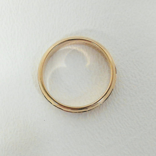 14K Size 8 Hollow Band