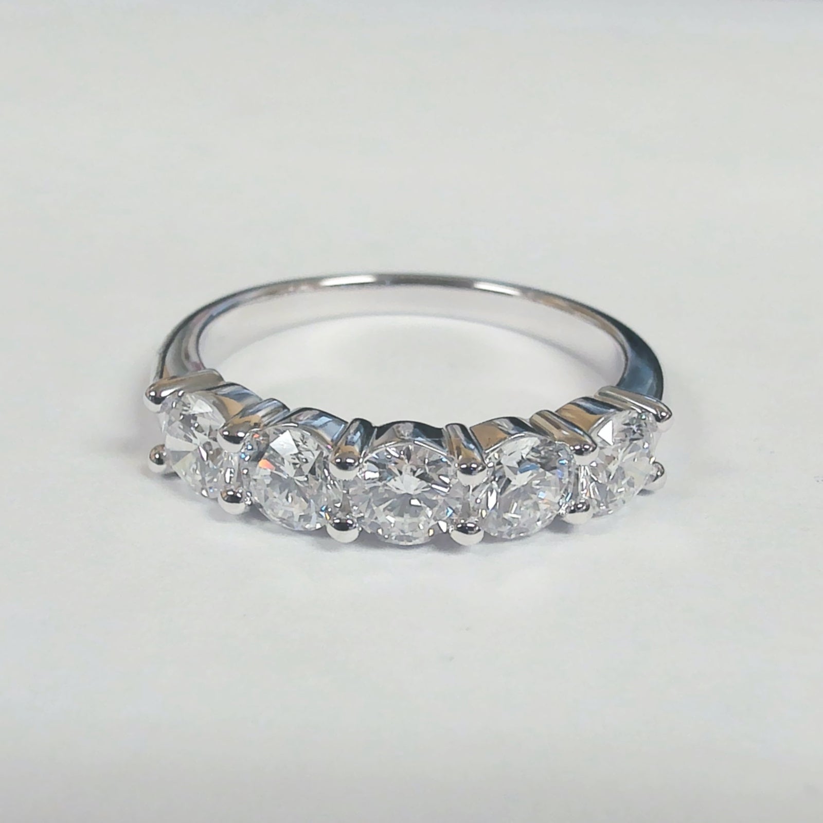 14KWG 1.25TW 5-Stone LAB GROWN Diamond Ring