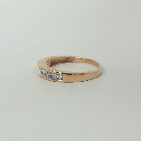 14K Faux Channel Wedding Band