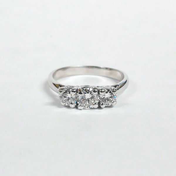 14KWG 0.65TW 3-Diamond Ring