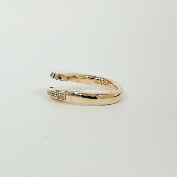 14K Diamond Negative-Space Ring