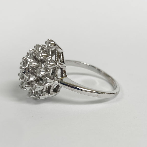 10K Diamond Cluster Fashion Ring