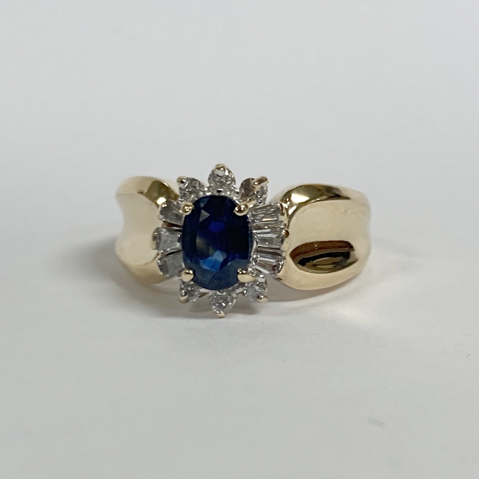 14k Oval Blue Sapphire & Diamond Ring