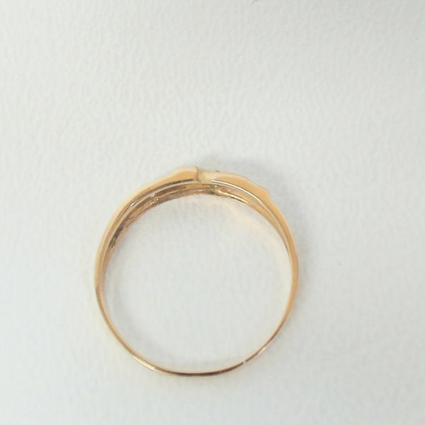 18K Melee Diamond Ring