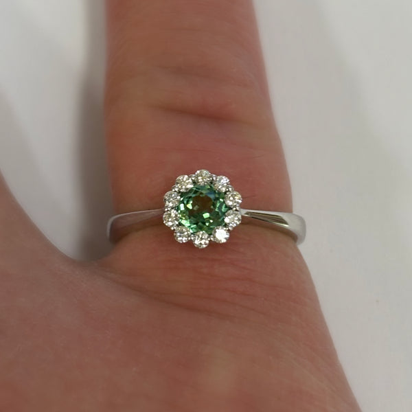 14k Green Garnet & Diamond Ring