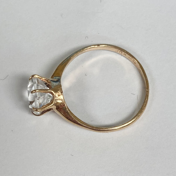 10k Octagon-Cut White Stone Ring