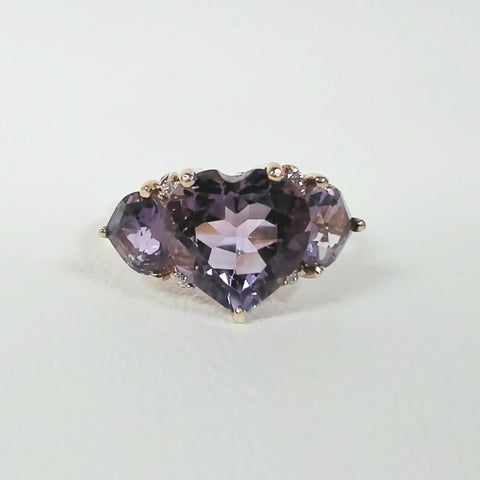 10K Heart-Shaped Amethyst Ring