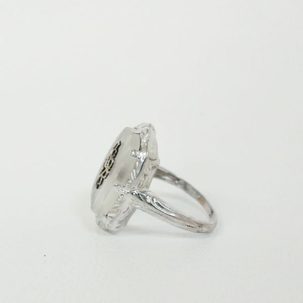 14K Vintage White Quartz Ring