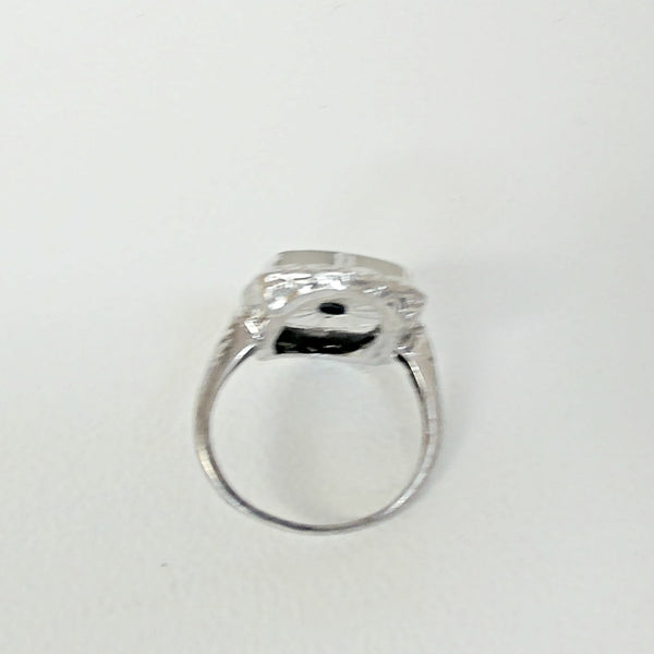 14K Vintage White Quartz Ring