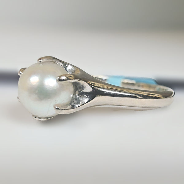 14k White Gold Pearl Ring