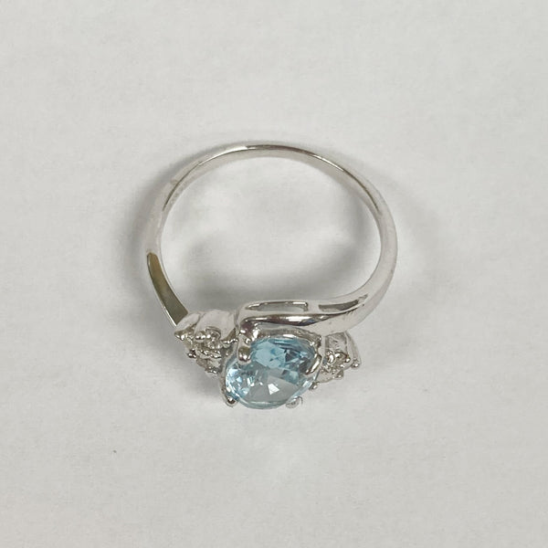 14k Oval Blue Topaz & Melee Diamond Ring