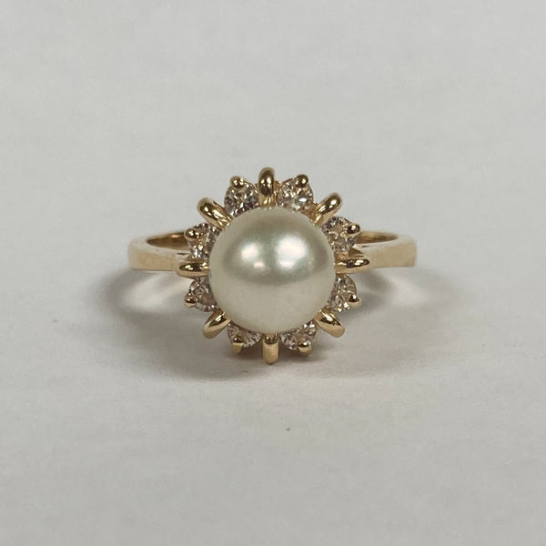 14k Cultured Pearl & Diamond Ring