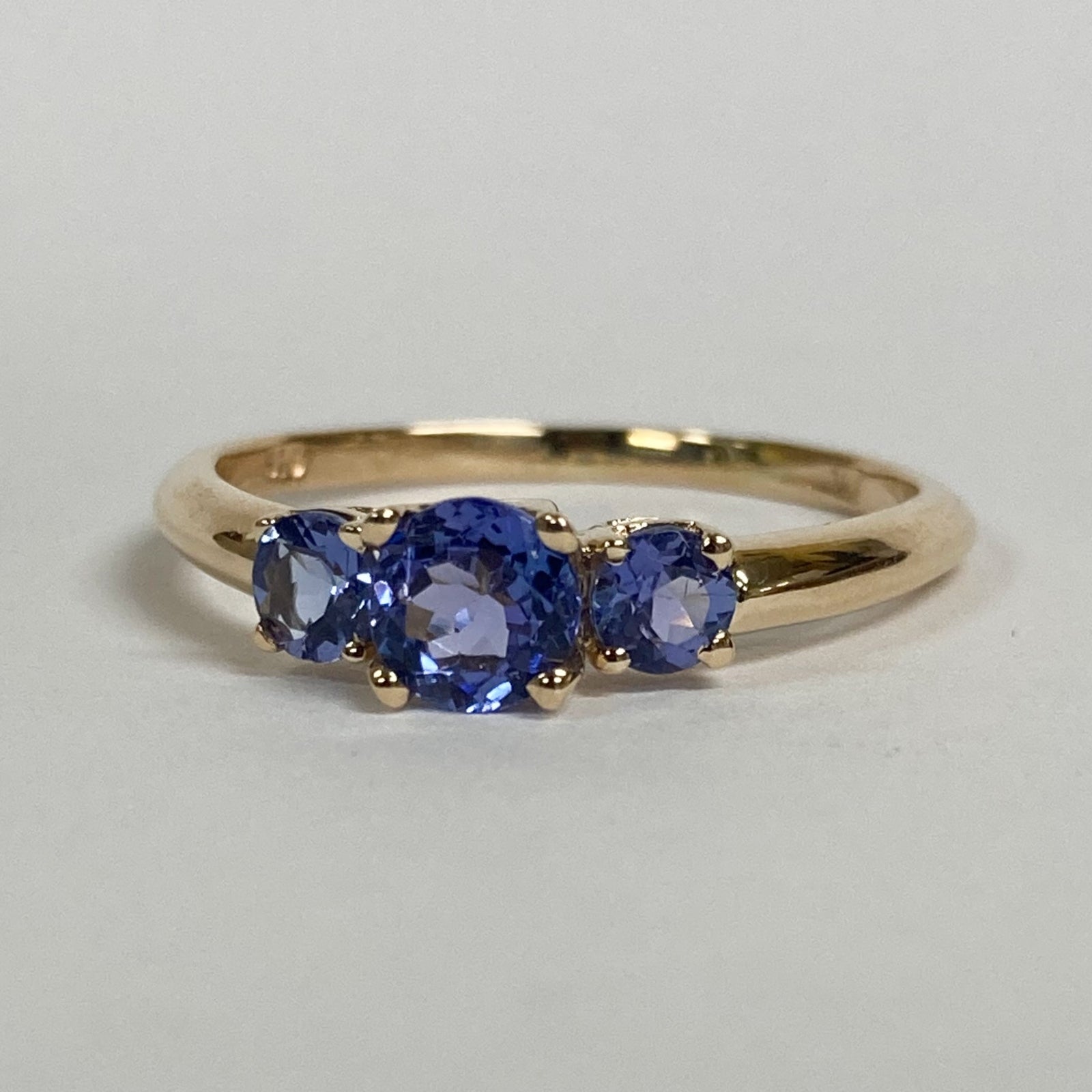 14k 3-Round Tanzanite Ring