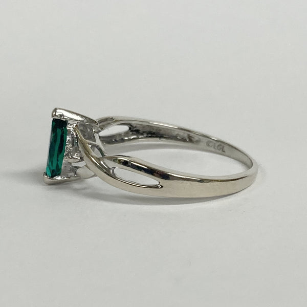 14k Synthetic Emerald & Diamond Ring