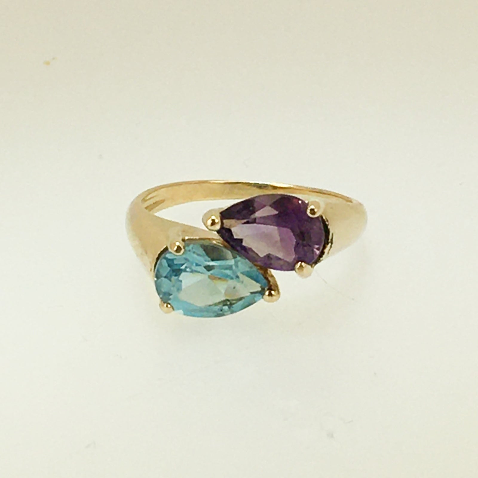 14k Pear Blue Topaz & Amethyst Ring