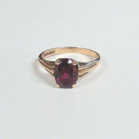 10k Oval Synthetic Ruby Ring