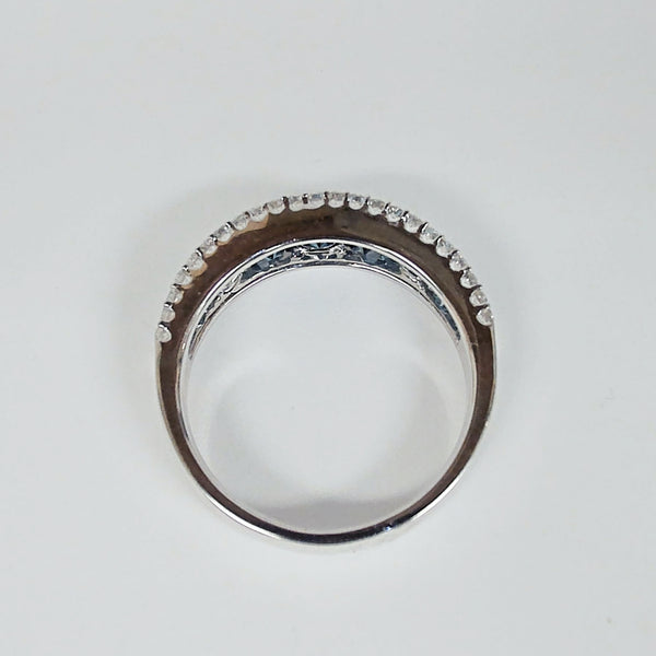 14K Blue & White Diamond Band