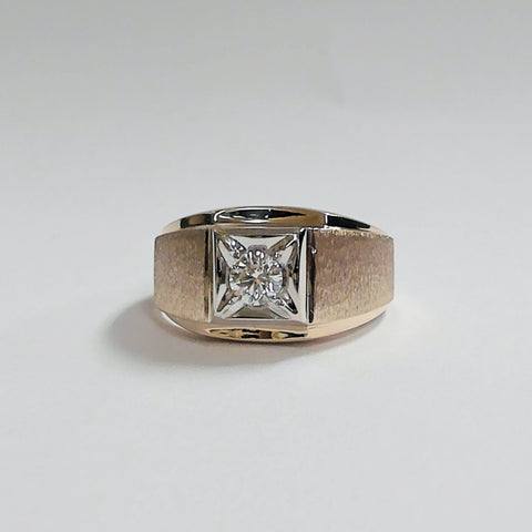 14KYG .31CT Diamond Gents Ring