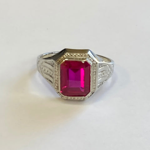 10k Synthetic Ruby Ring