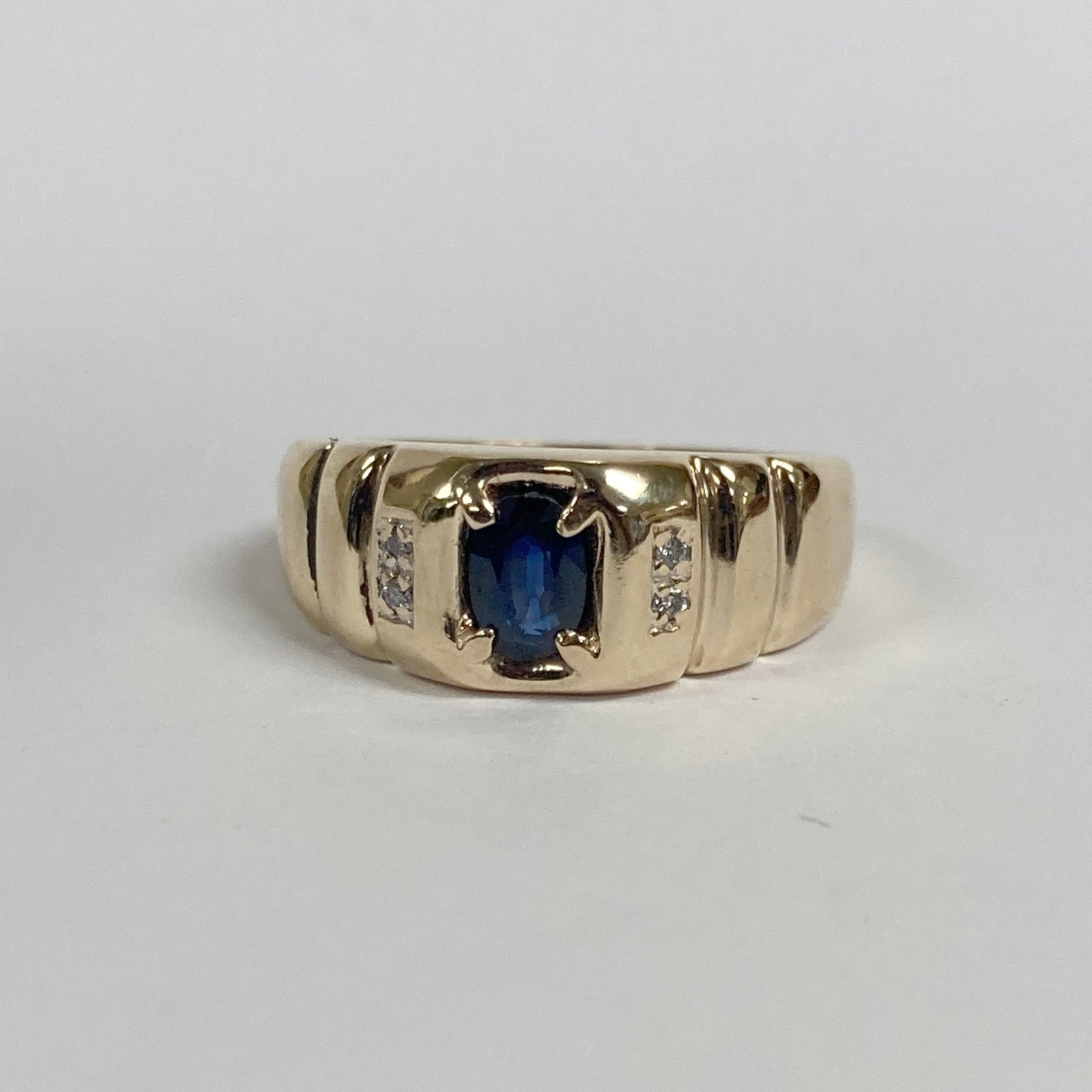 10k Oval Sapphire & Diamond Ring