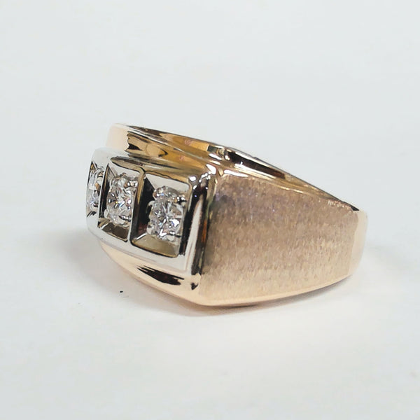 14k Gentlemen's 3-Diamond Band