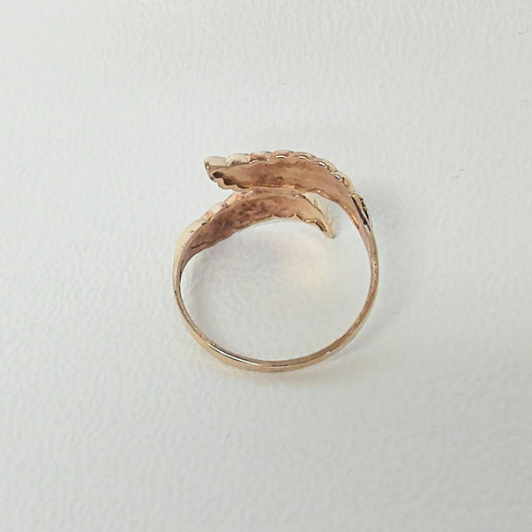 10K Double Leaf Ring