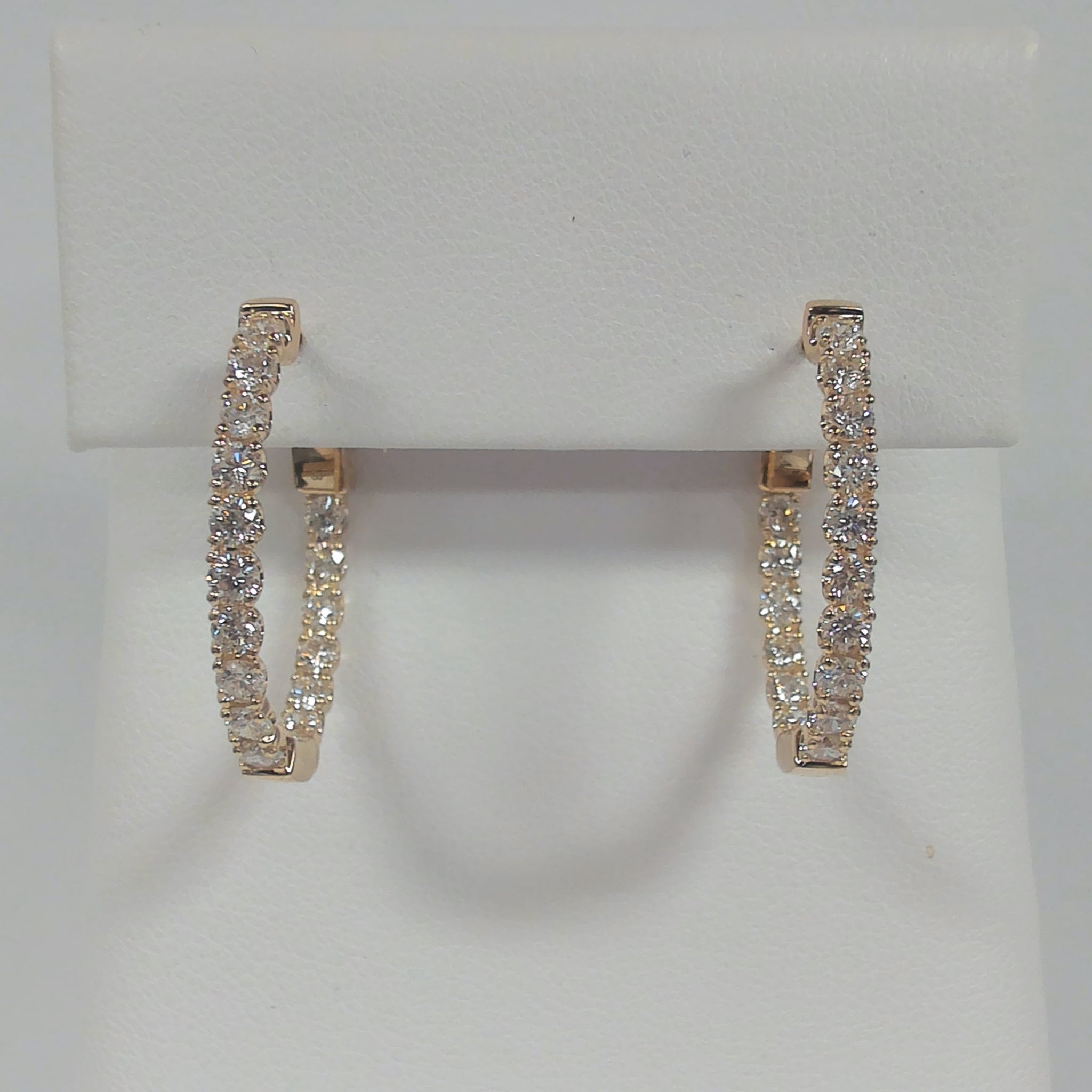 14K 1.43TW Diamond Inside/Outside Oval Hoop Earrings