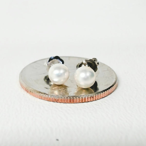 14K 4.5-5MM Akoya "AA" Cultured Pearl Studs