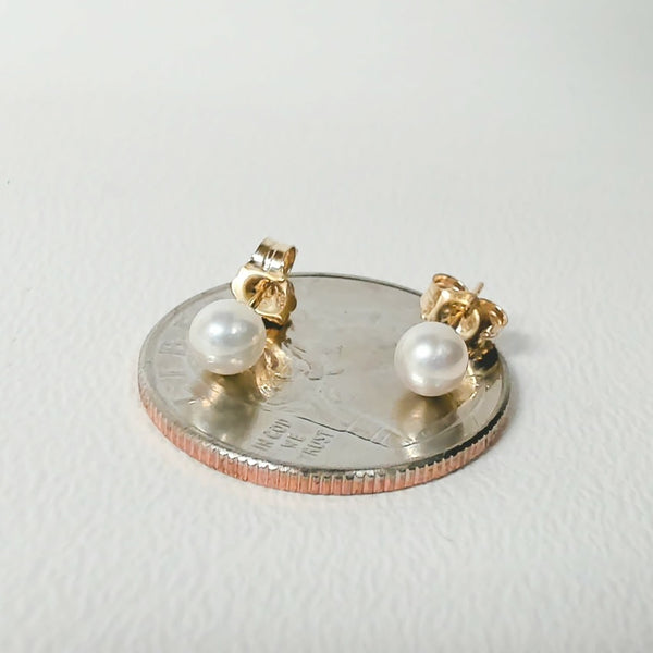 14K 4.5-5MM Akoya "AA" Cultured Pearl Studs