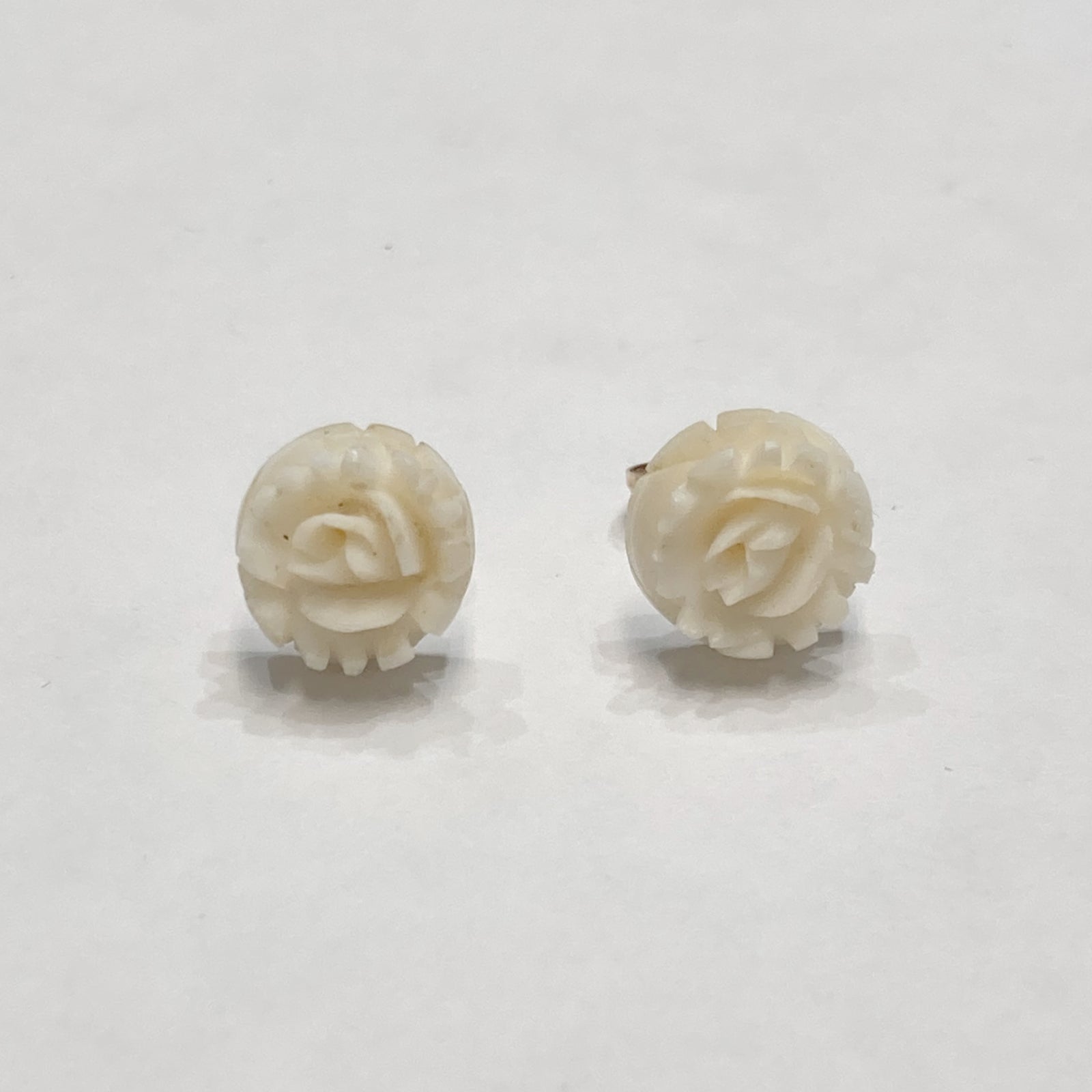 14k Carved Rose Post Earrings