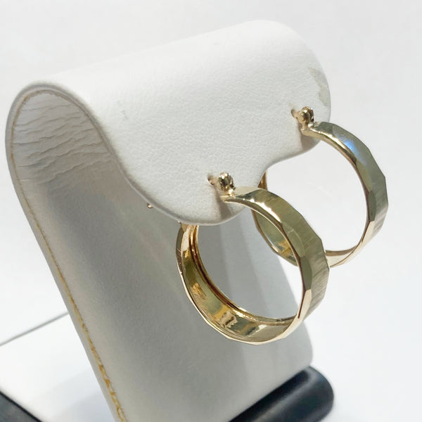 14k Diamond-Cut/Brushed Hoop Earrings