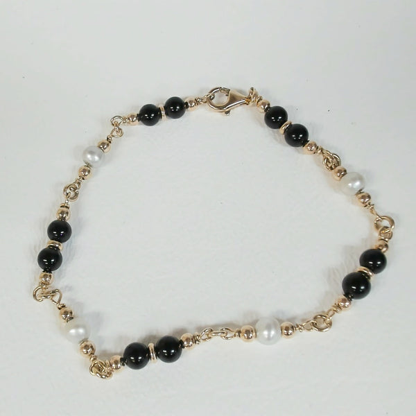 7.5" 14K Onyx & Pearl Link Bracelet