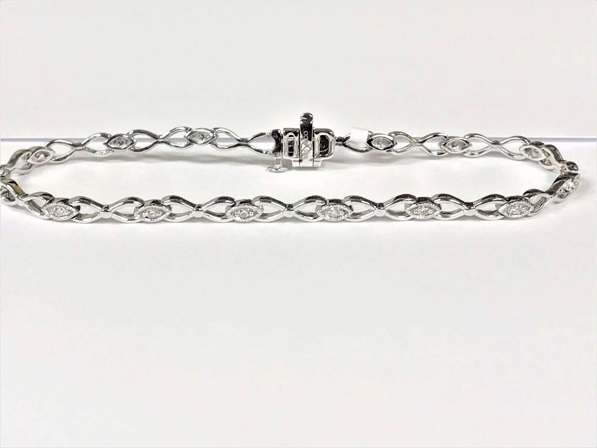 Sterling Silver Diamond Fashion Bracelet