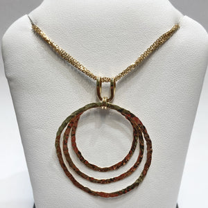 16" 14KYG 3-Strand Chain & Hammered Circle Pendant