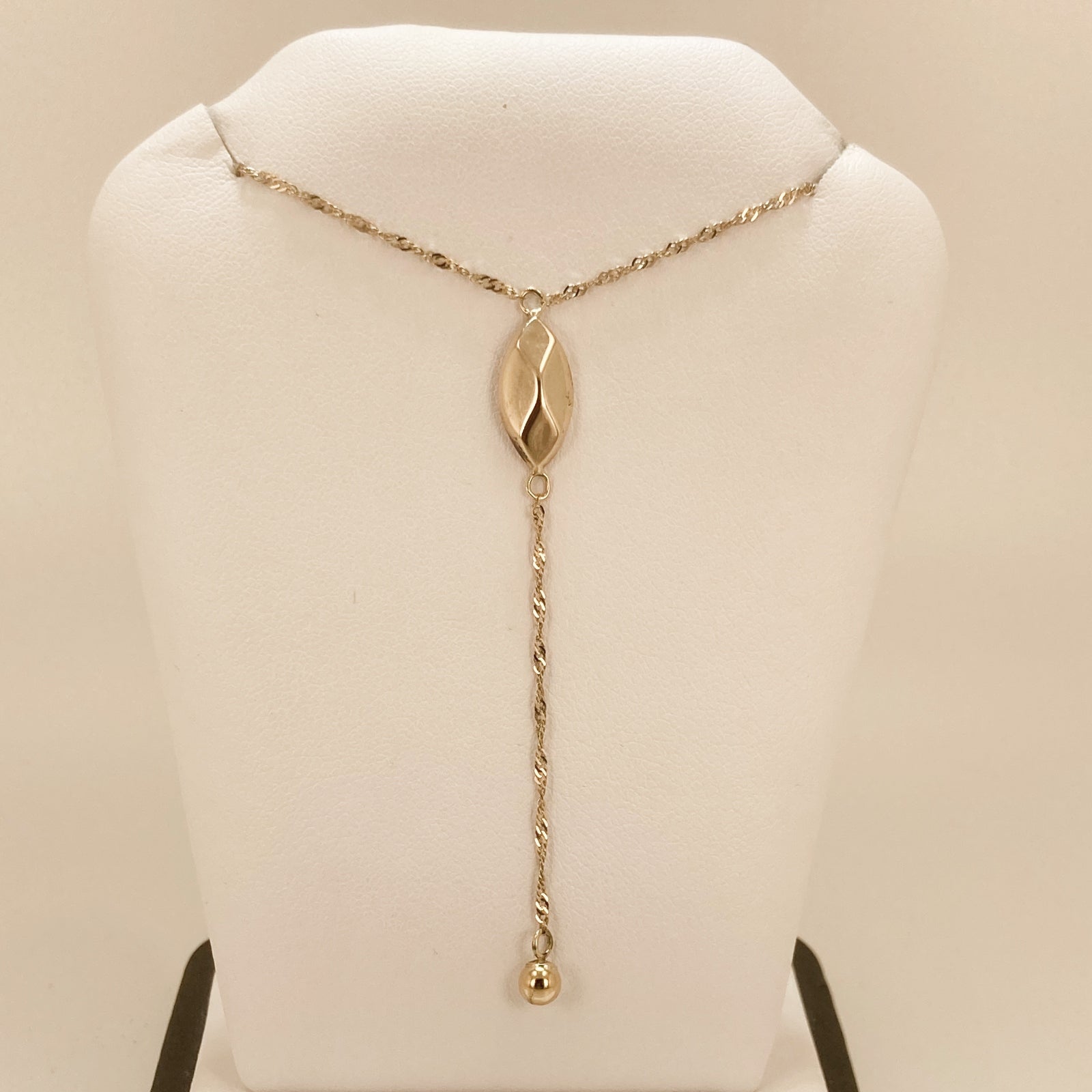 17.5" 14K Diamond-Shaped Lariat Necklace