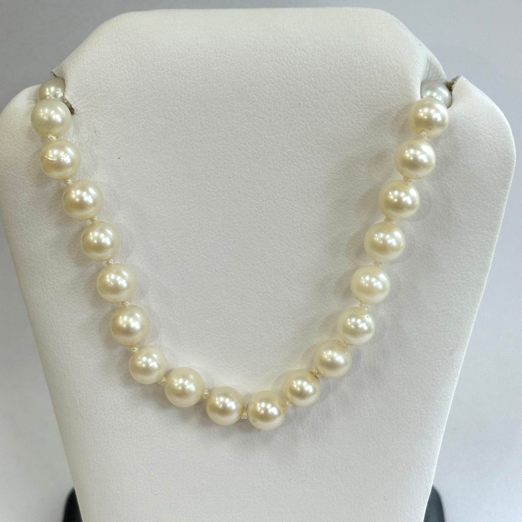 16" 14K Cultured Pearl Strand Necklace