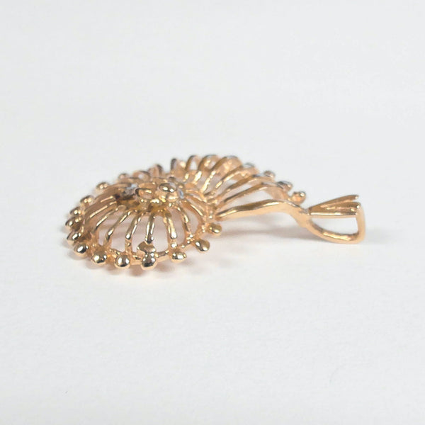 14K Seashell Conch Pendant