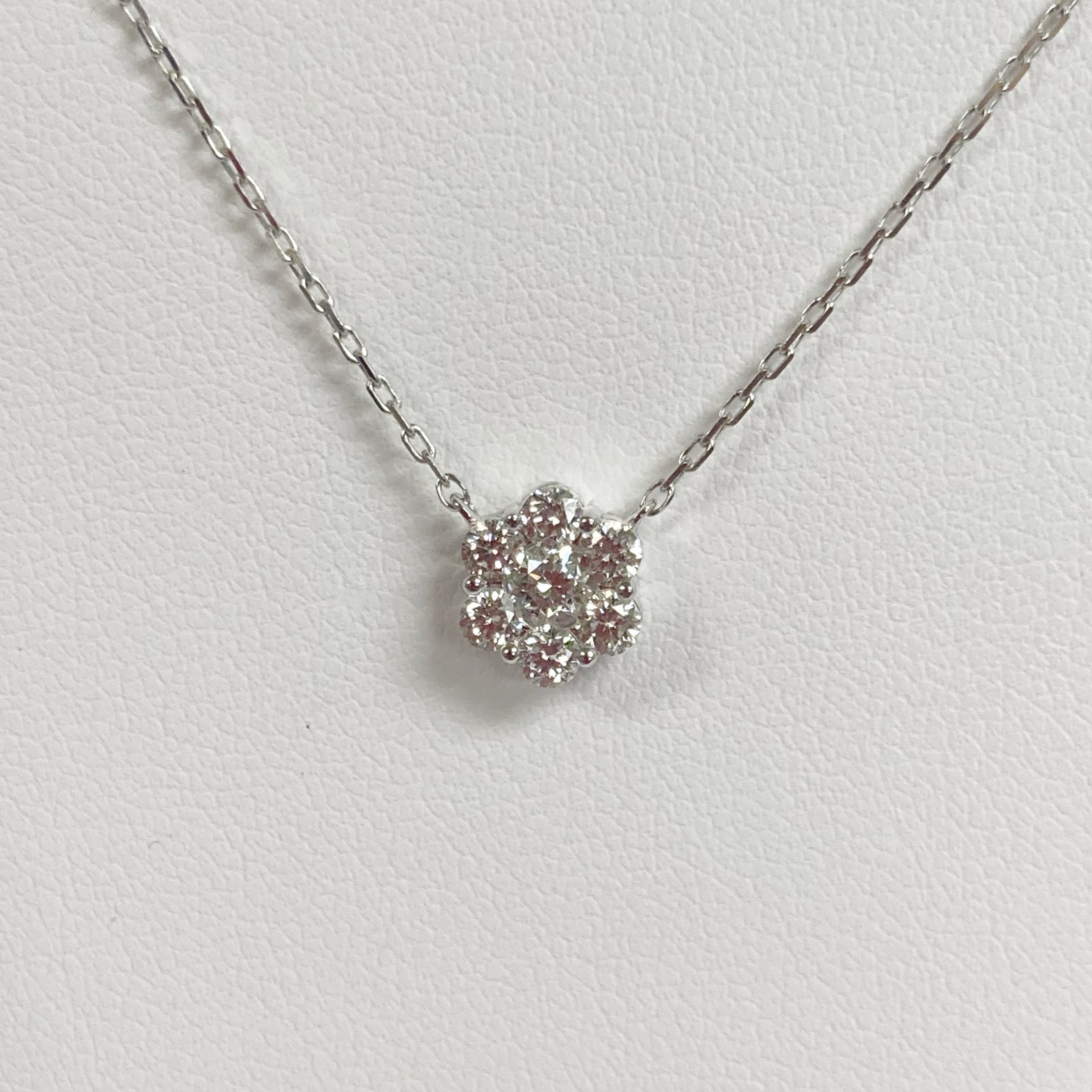 14KWG 1/2TW Diamond Cluster Necklace